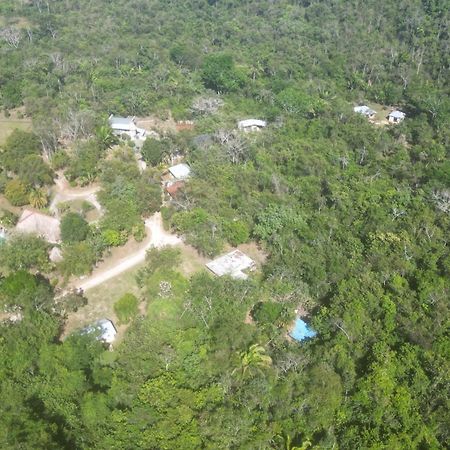 Calico Jack'S Resort Sayab Camp Exteriör bild